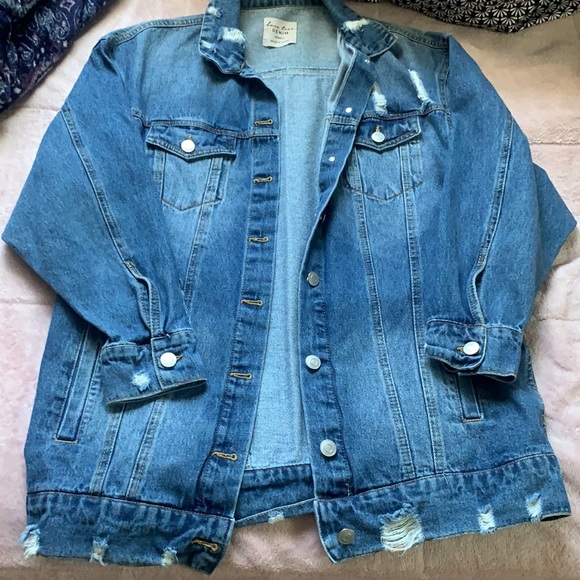Oversized Denim Jacket - Picture 2 of 3